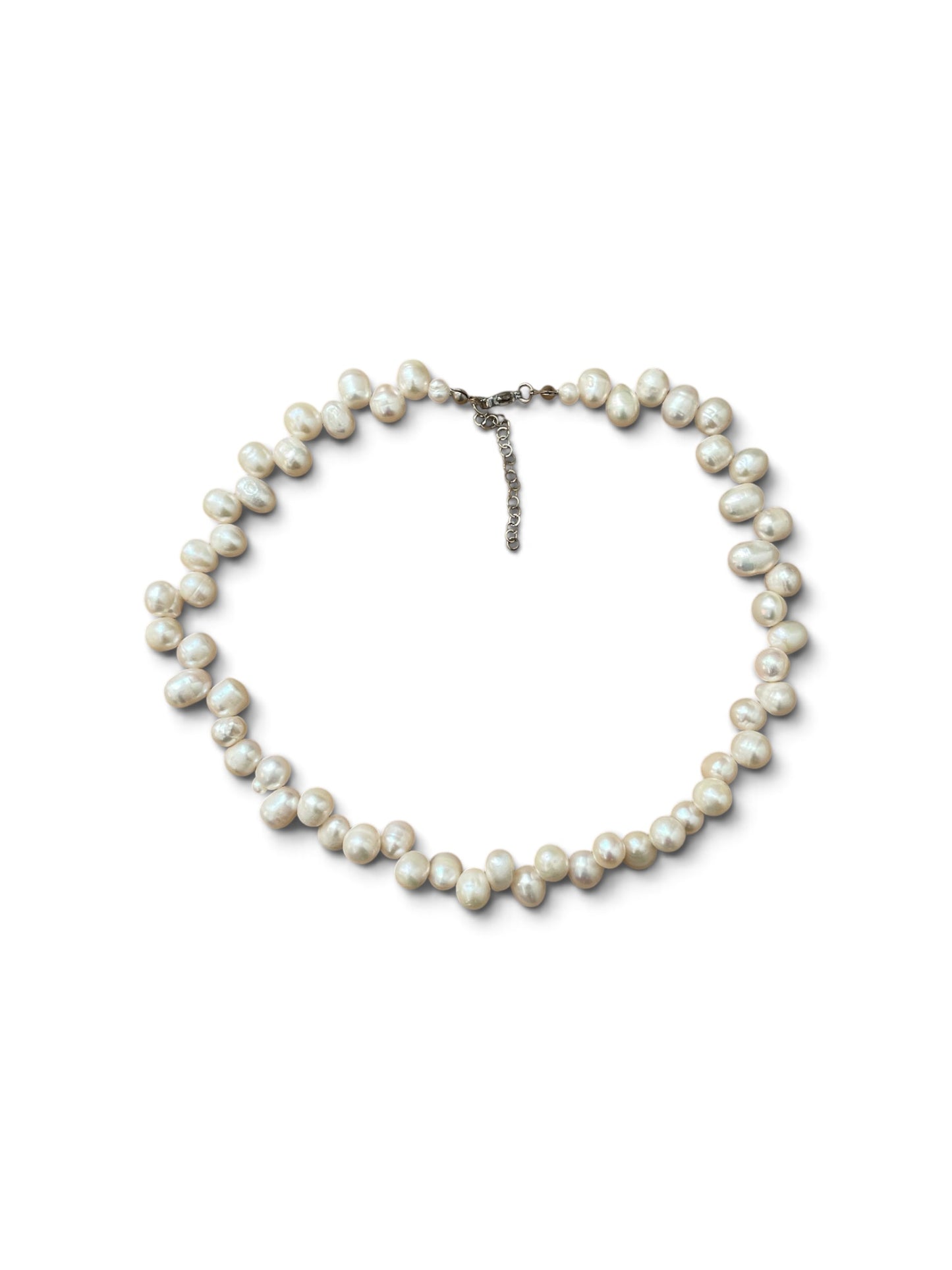 Classic pearls