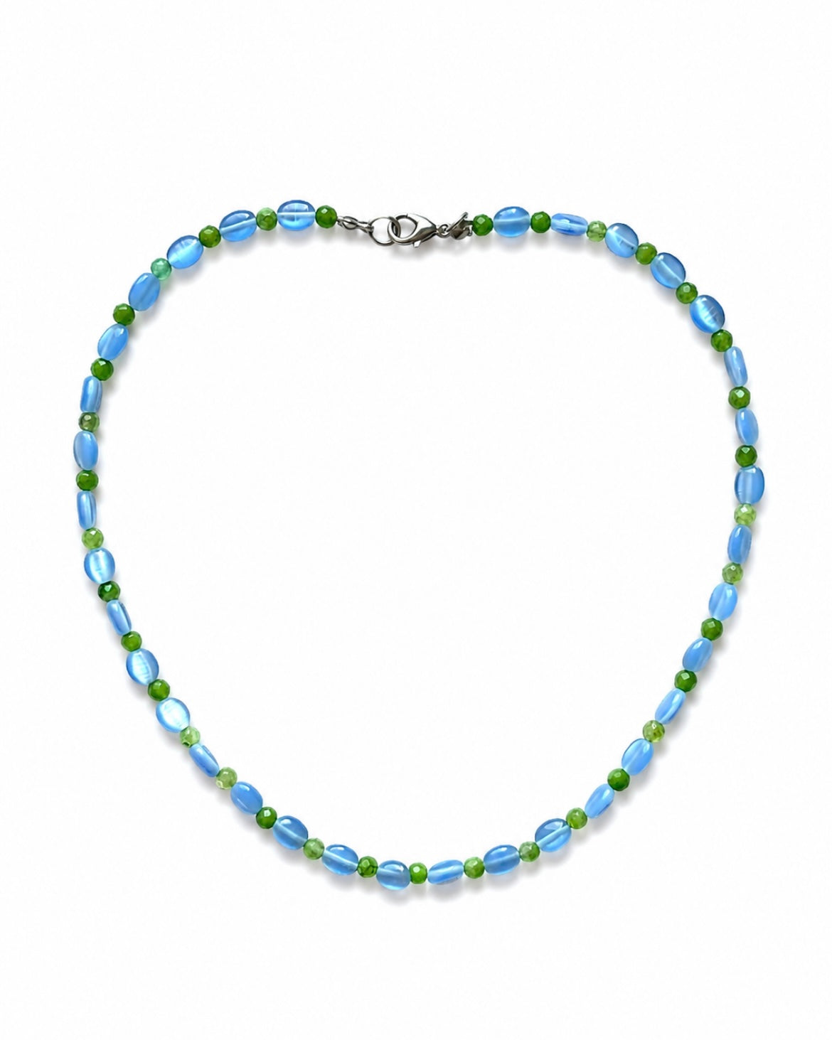 Cat’s eye neckandies
