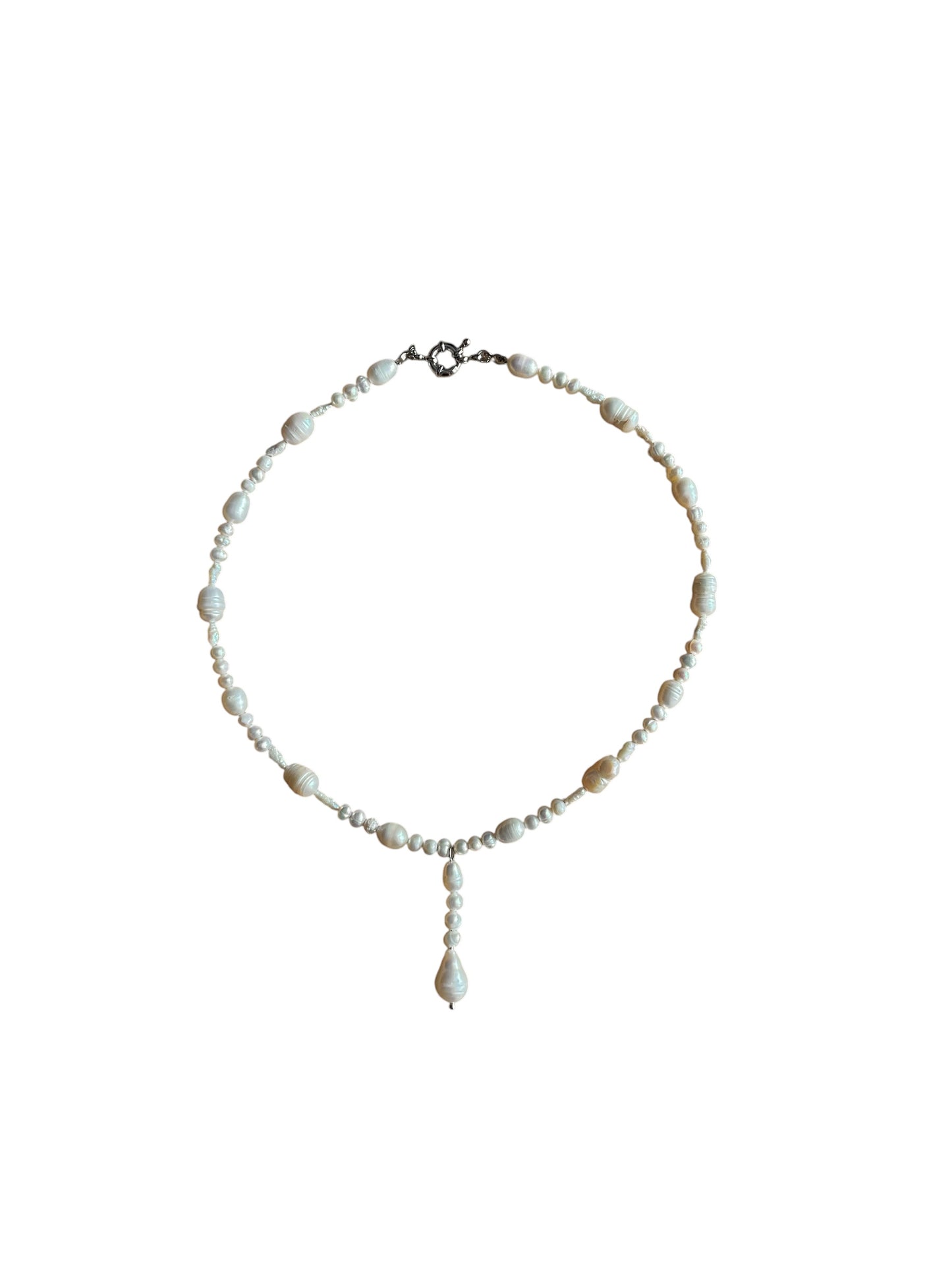 Dainty pearls