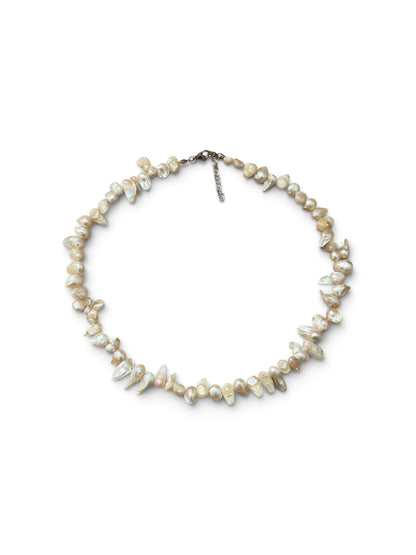 Classic pearls
