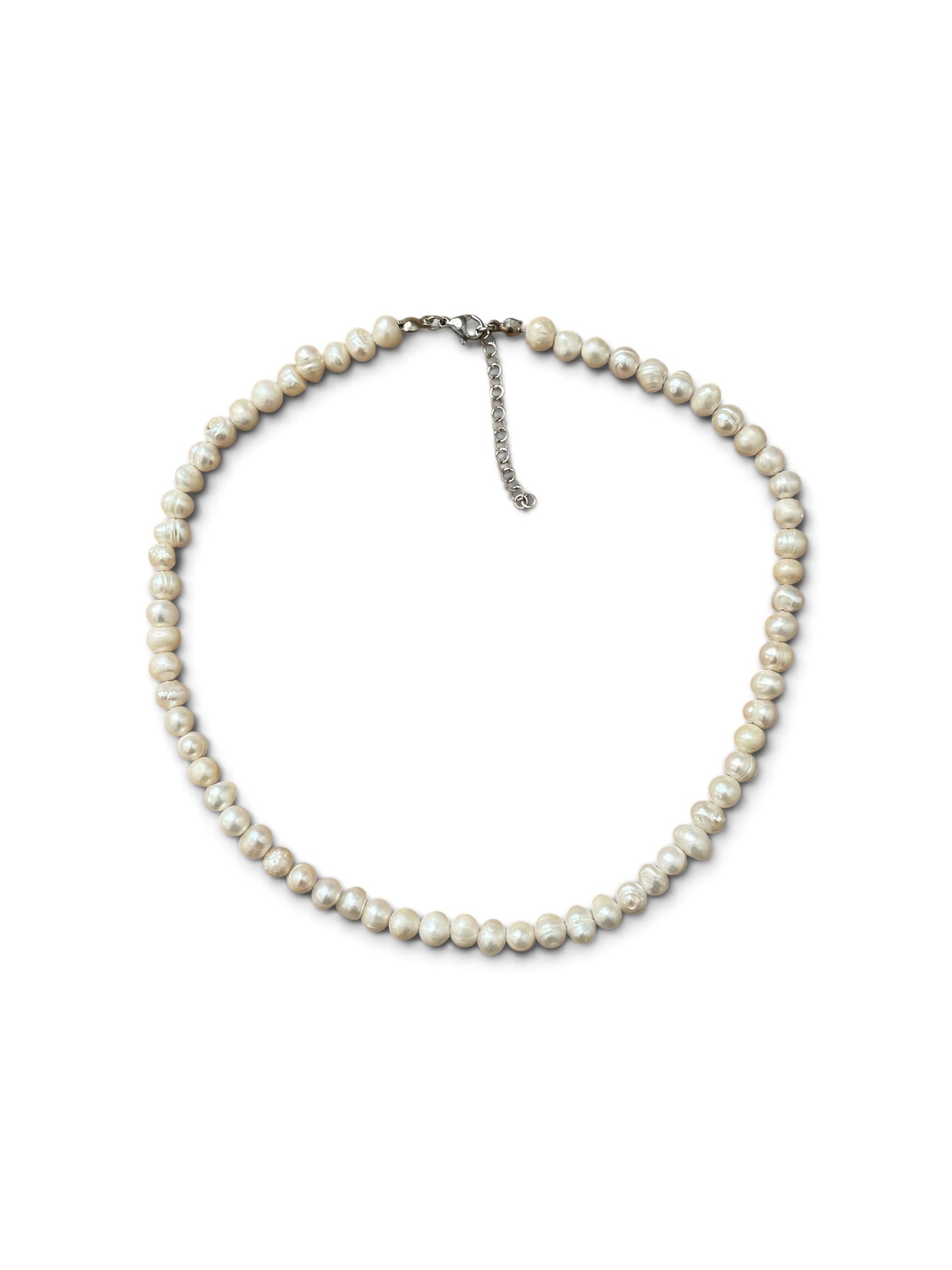 Classic pearls